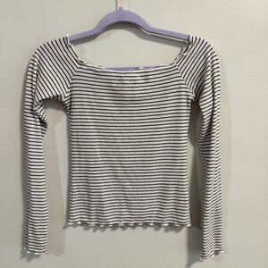 Women's Med. Hollister Co. Striped Long Sleeve Top